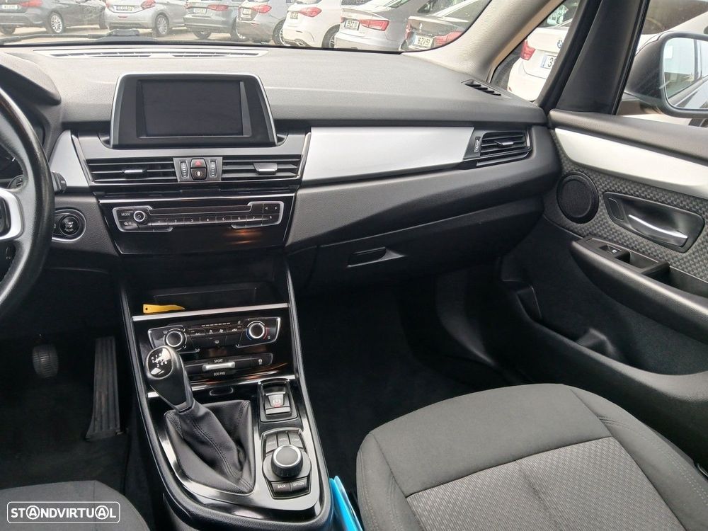 BMW 216 Active Tourer d - 15