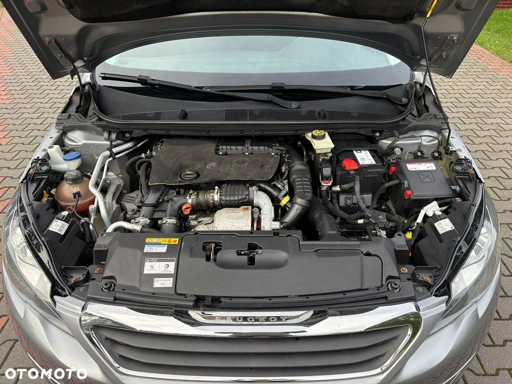 Peugeot 308 - 25