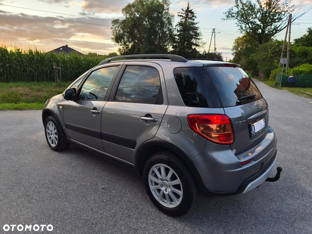 Suzuki SX4 1.9 DDiS 4WD GS / Premium - 2