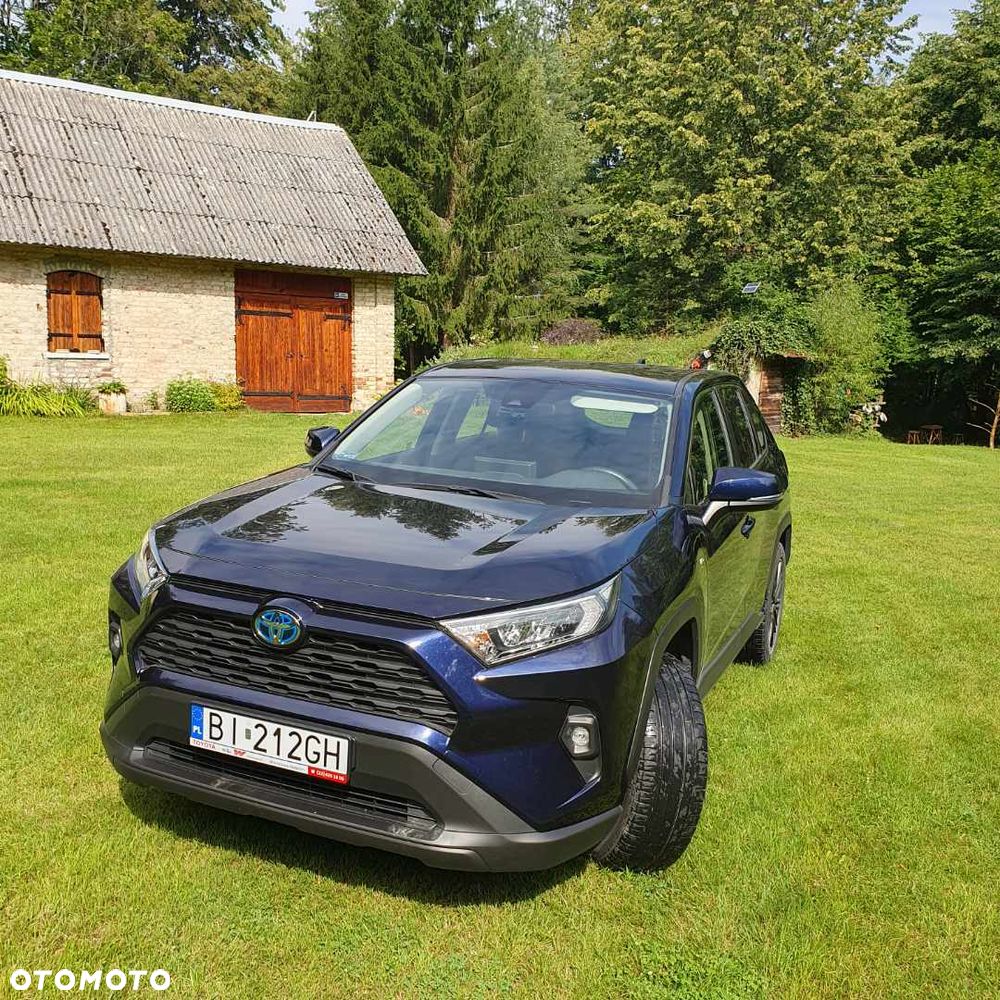 Toyota RAV4 - 1