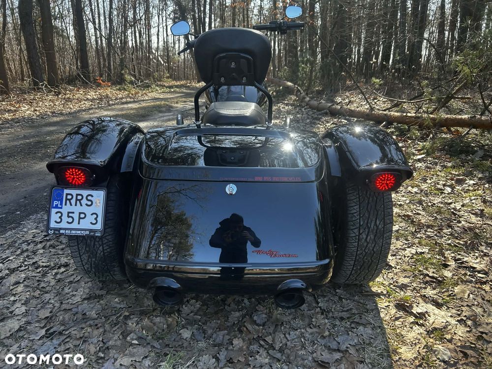 Harley-Davidson Trike Freewheeler - 6