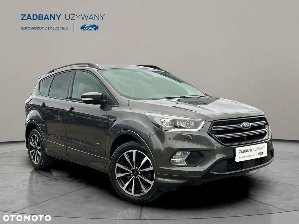 Ford Kuga - 1