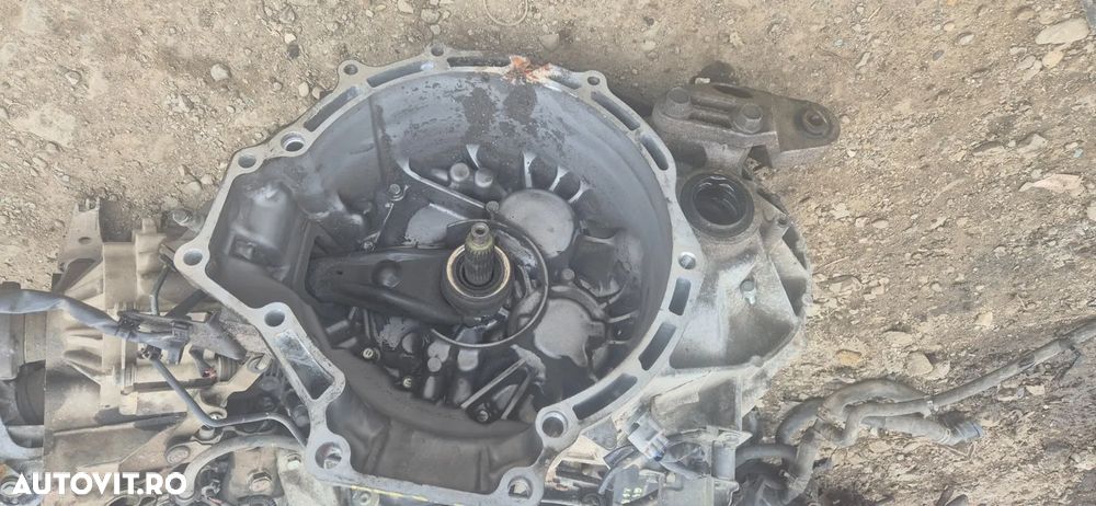 Cutie viteze manuala Mazda 5 2.0 diesel 2008 E4 - 8