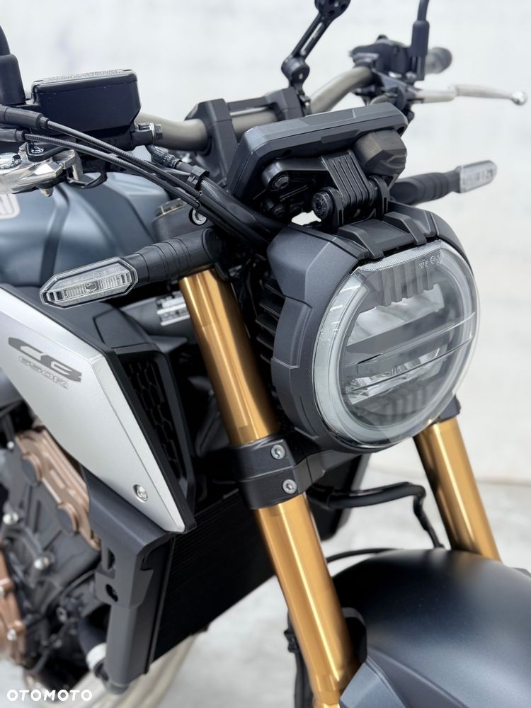 Honda CB - 7