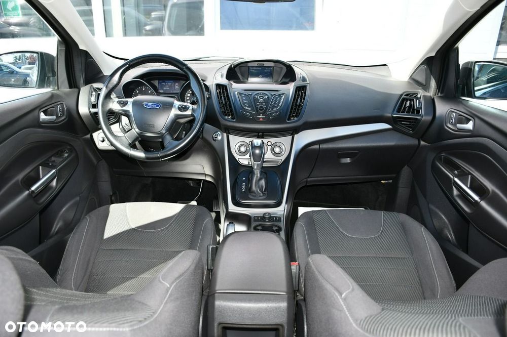 Ford Kuga - 2