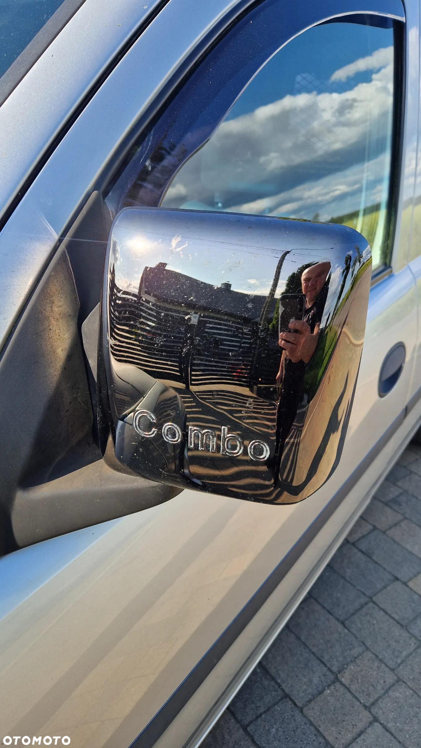 Opel Combo Tour 1.6 CNG Cosmo - 14
