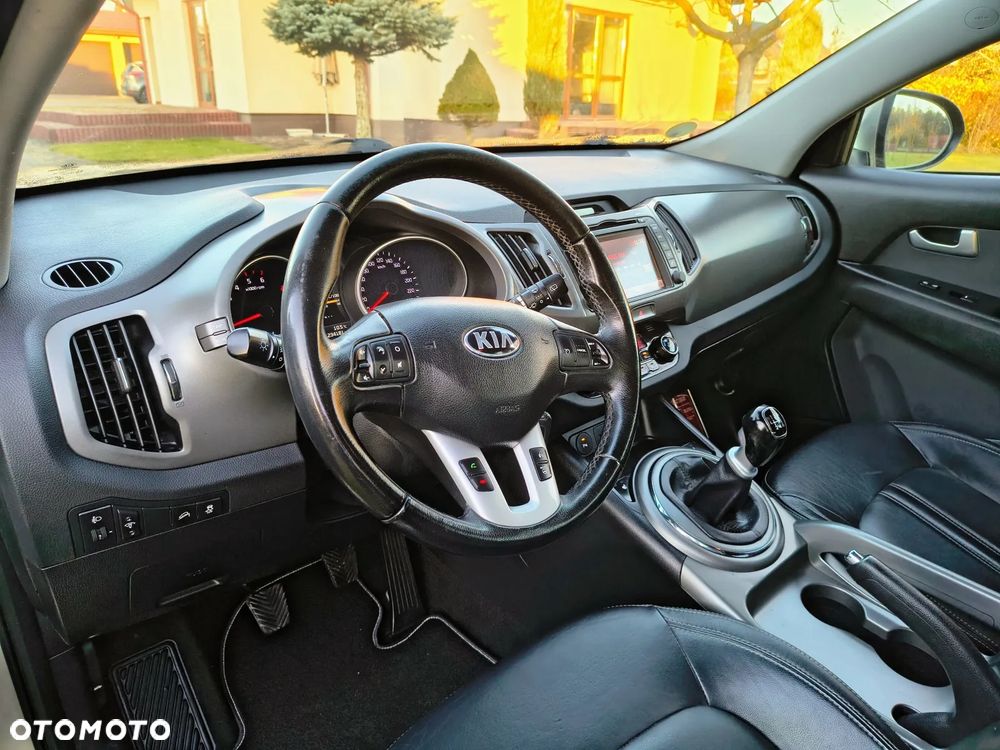 Kia Sportage - 11