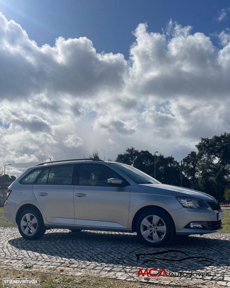 Skoda Fabia Break 1.0 Style - 4