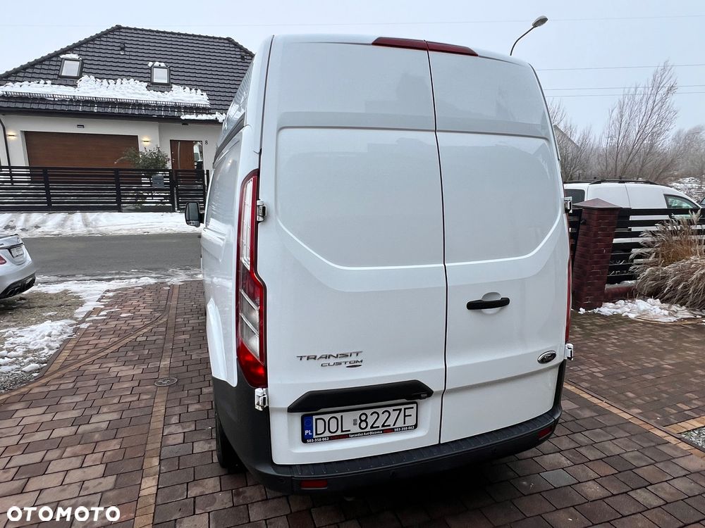 Ford Transit Custom - 10