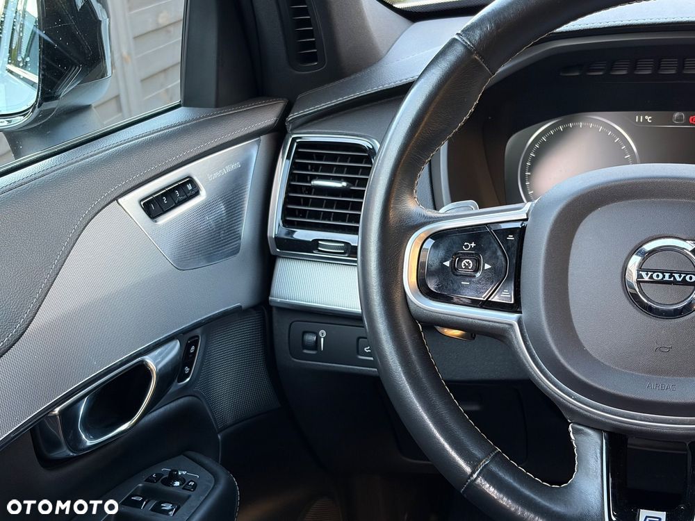 Volvo XC 90 - 24