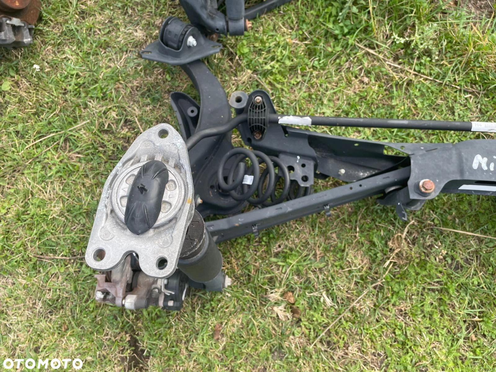 ZAWIESZENIE TYŁ MINI COOPER F56 KOMPLETNE 6888140 6853919 - 6