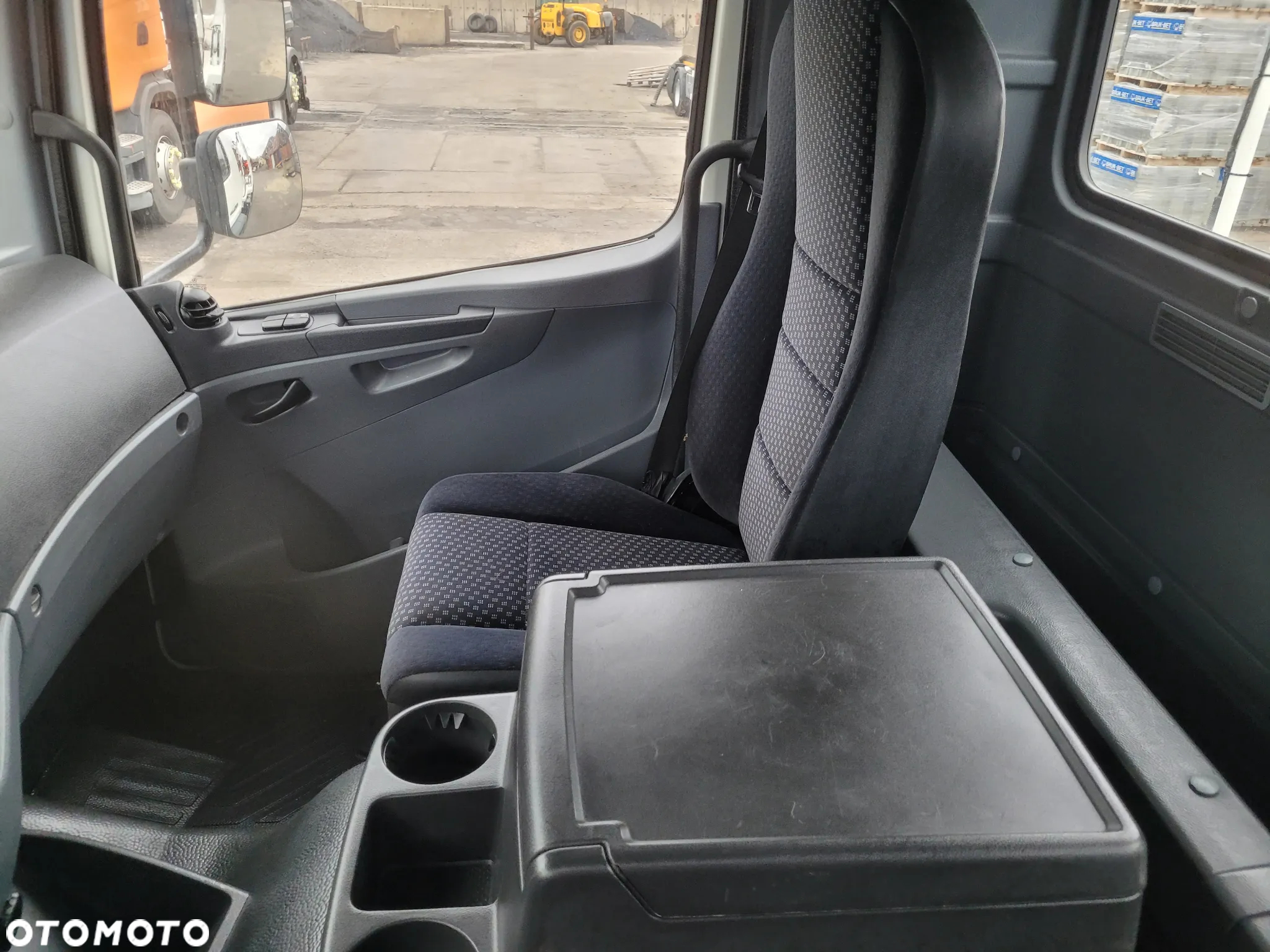 Mercedes-Benz AXOR BRAMOWIEC MEILLER - 19
