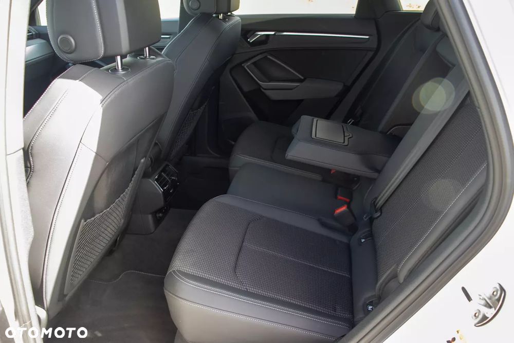 Audi Q3 35 TFSI S line S tronic - 12