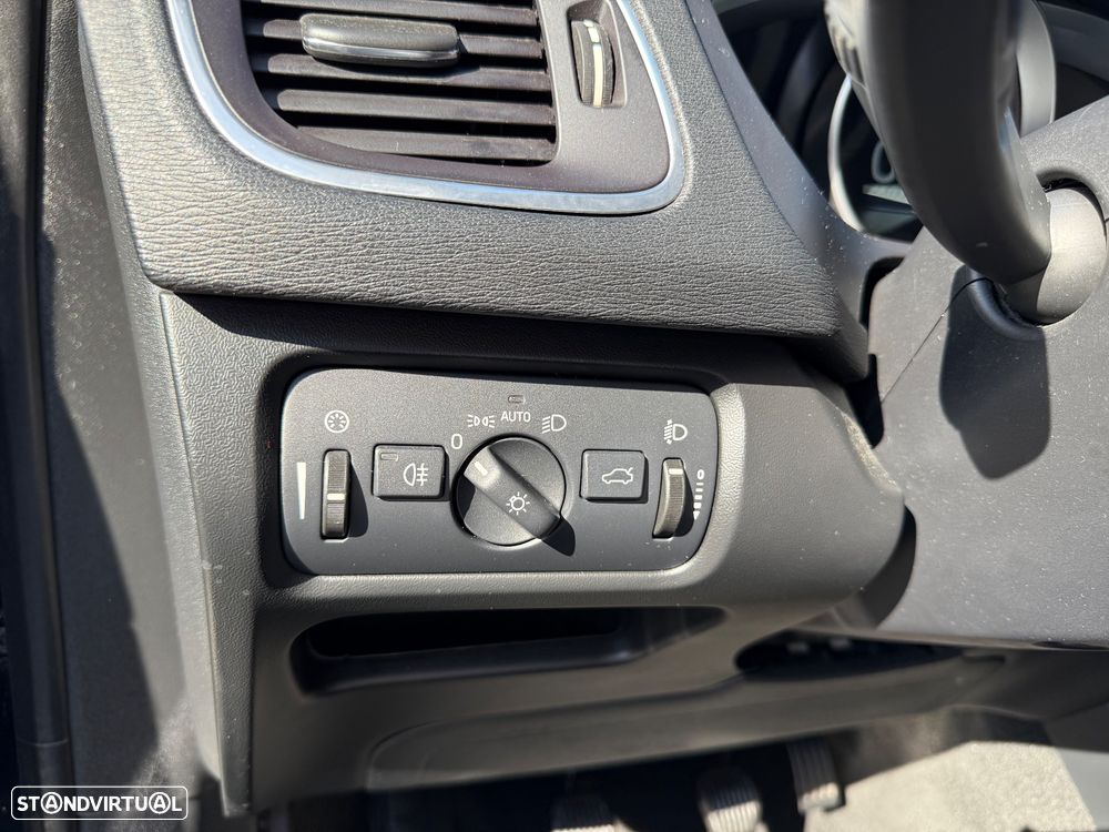 Volvo V40 1.6 D2 Eco Momentum - 23