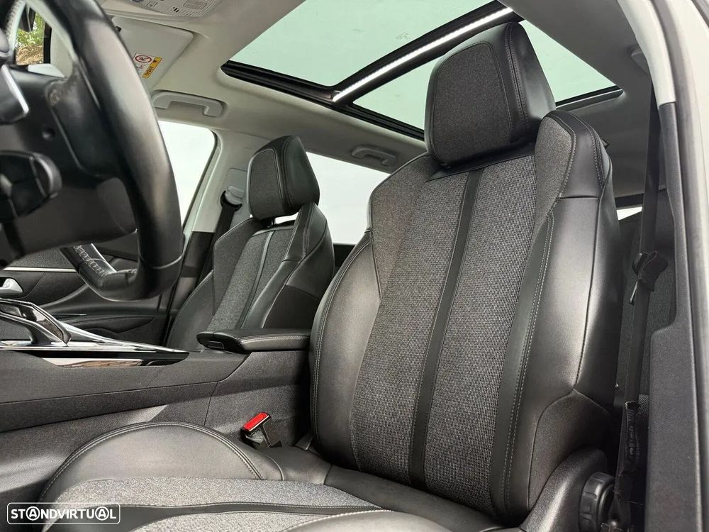 Peugeot 5008 1.5 BlueHDi Allure EAT8 - 16