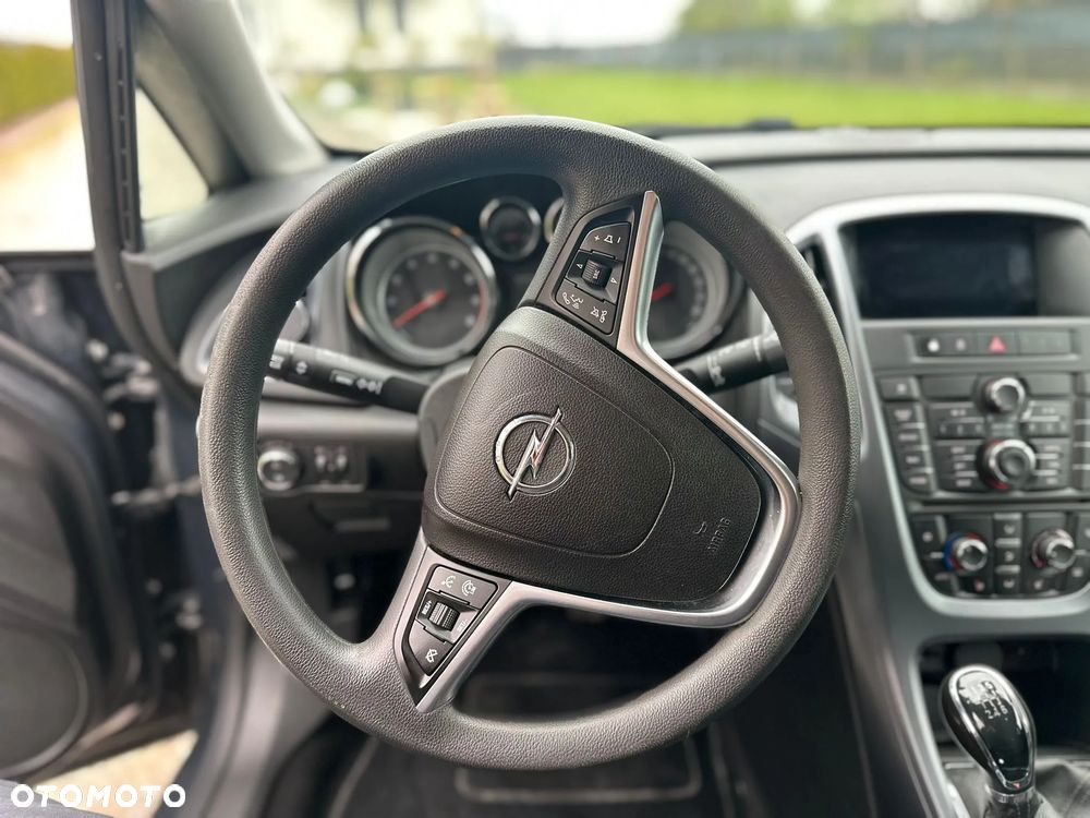 Opel Astra 1.4 Turbo Selection - 15