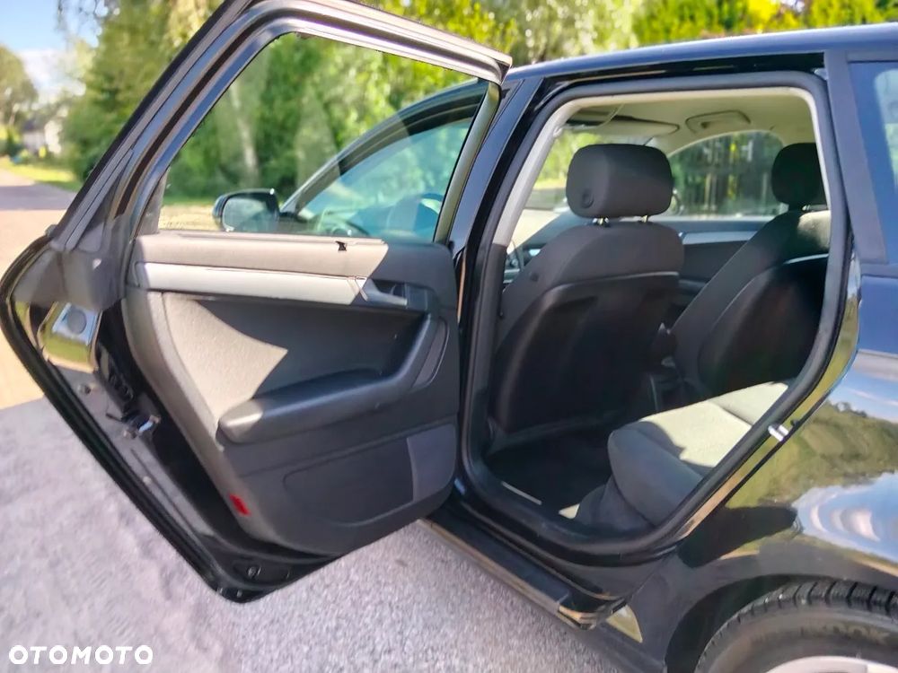Audi A3 Sportback 1.6 TDI DPF Attraction - 15