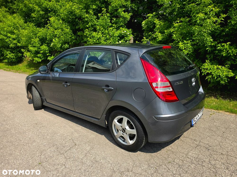 Hyundai i30 1.4 Blue Classic - 16