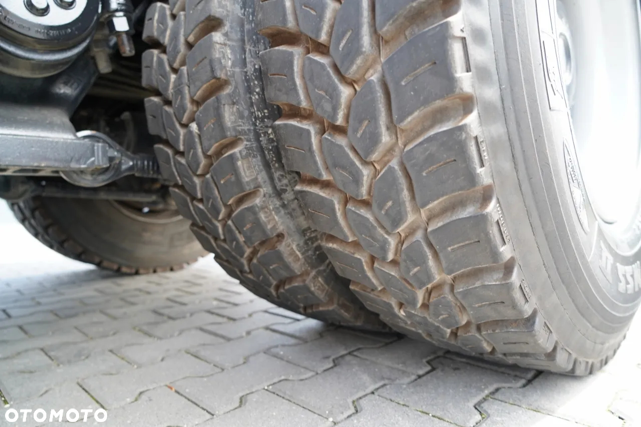 MAN TGS 35.460 / 8X4 / WYWROTKA TYLNOZSYPOWA / HYDROKLAPA / 2018 ROK / SPROWADZONY / PO KONTRAKCIE SERWISOWYM - 26
