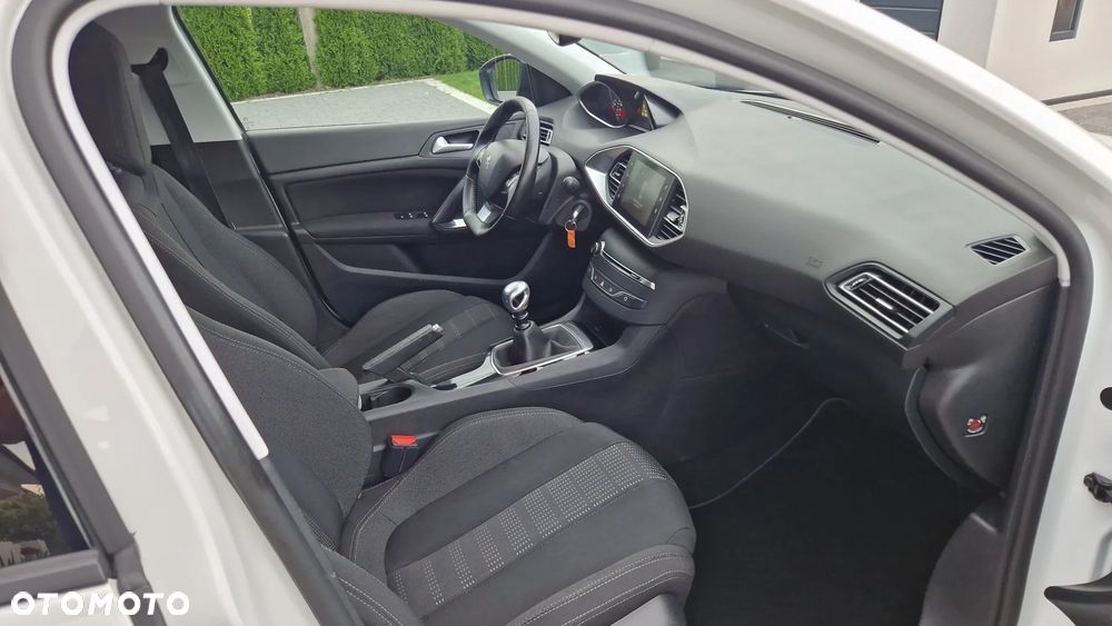 Peugeot 308 SW 1.6 BlueHDi Business Line S&S - 9