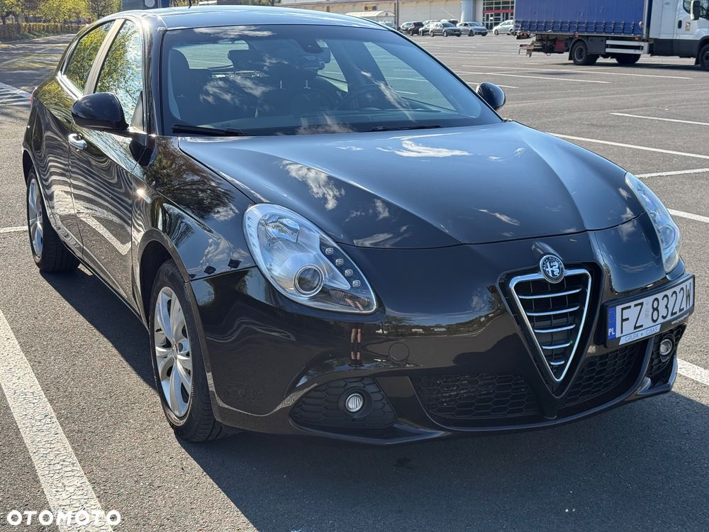 Alfa Romeo Giulietta 1.6 JTDM Distinctive - 1
