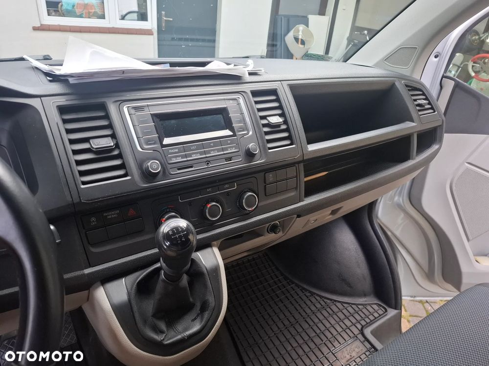 Volkswagen Transporter - 13