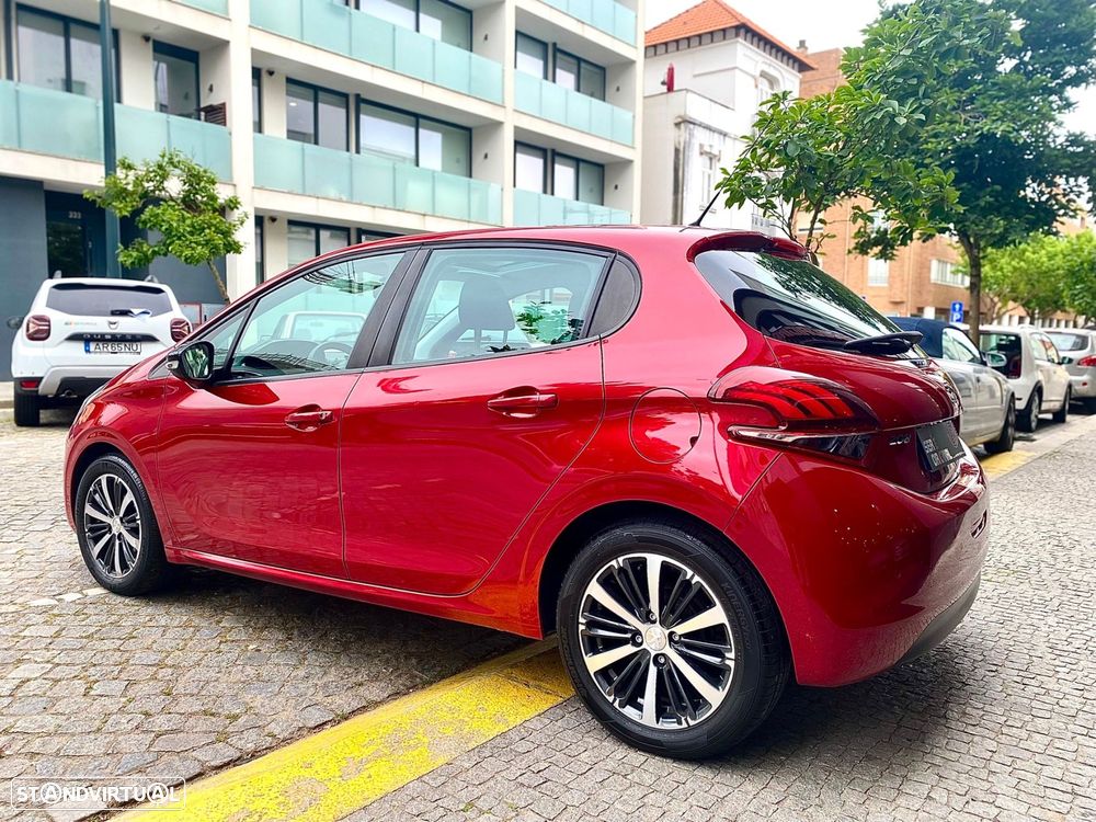 Peugeot 208 1.2 VTi Allure - 8