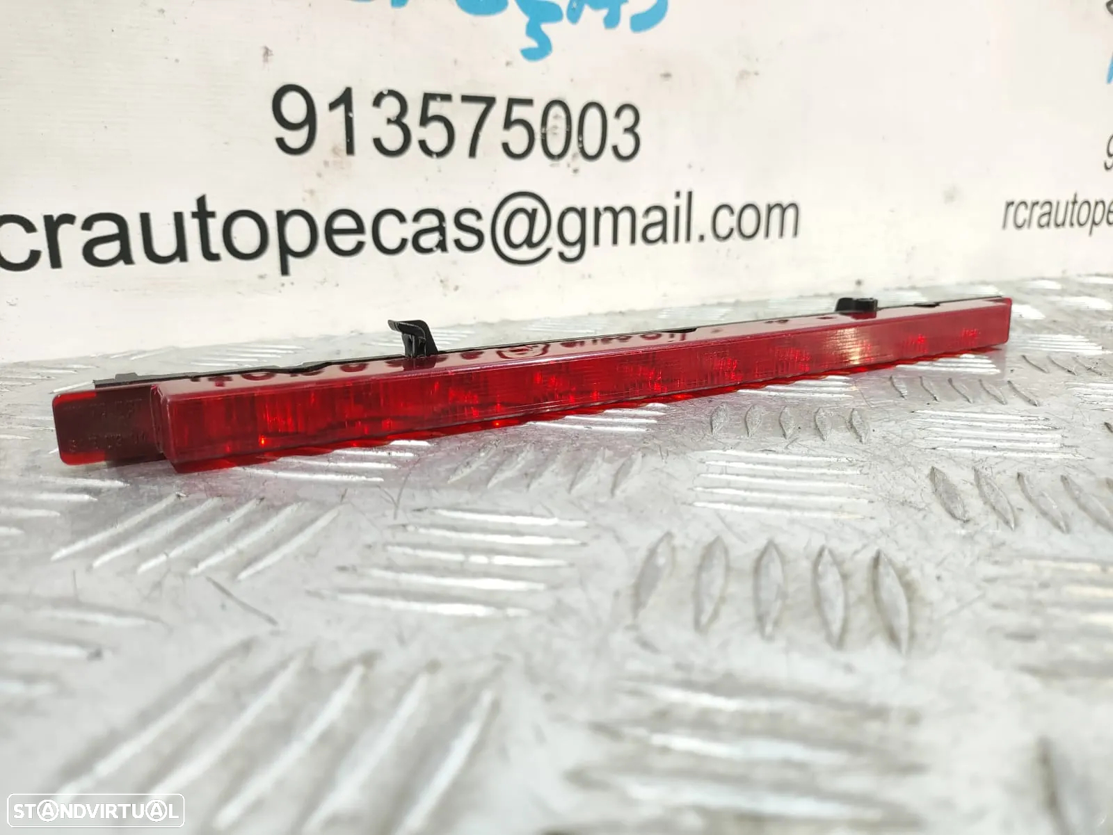 TERCEIRO STOP ORIGINAL AUDI A3 (8L) - 2