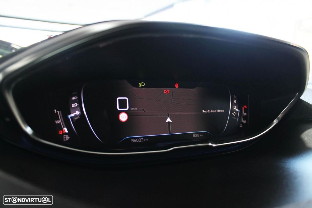 Peugeot 3008 1.5 BlueHDi Style - 23