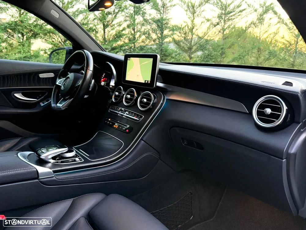 Mercedes-Benz GLC 220 d 4Matic 9G-TRONIC AMG Line - 17