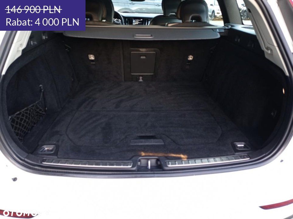 Volvo V60 Cross Country - 33