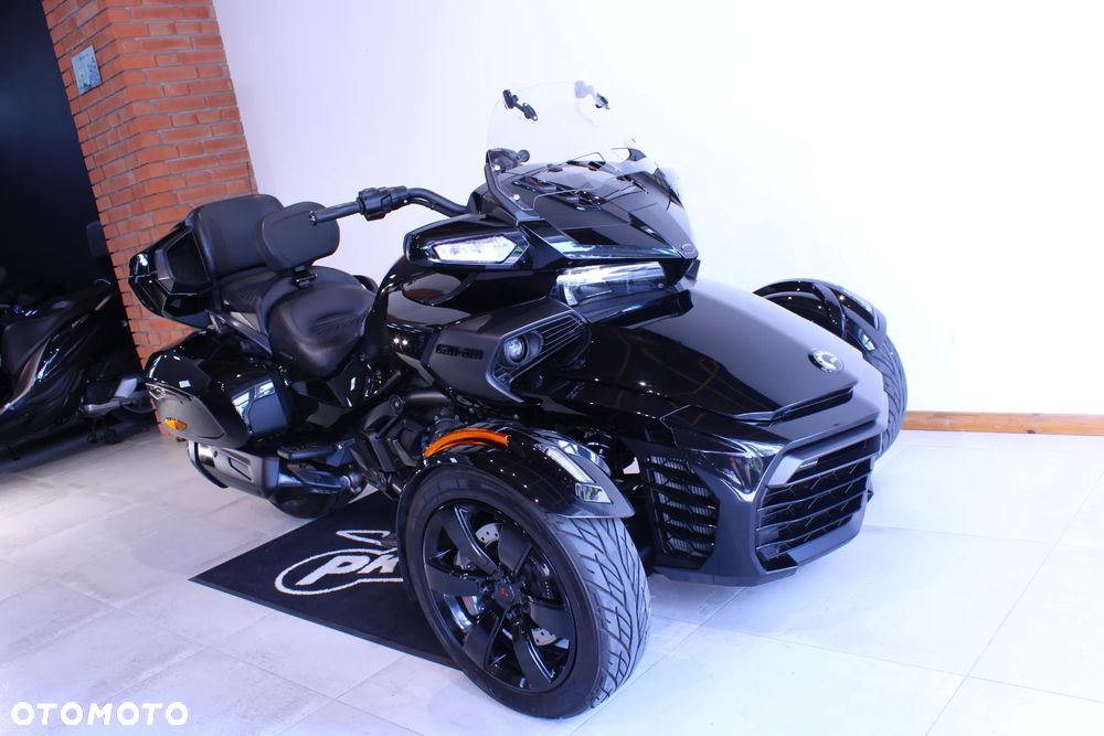 Can-Am Spyder - 4
