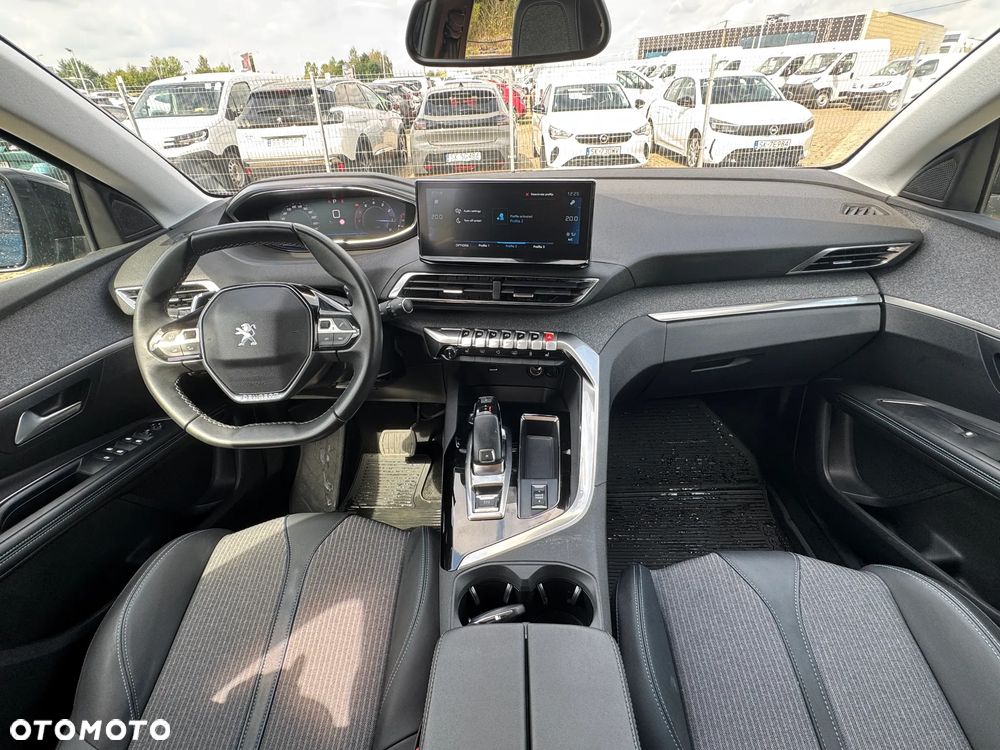 Peugeot 3008 1.2 PureTech Allure Pack S&S EAT8 - 11