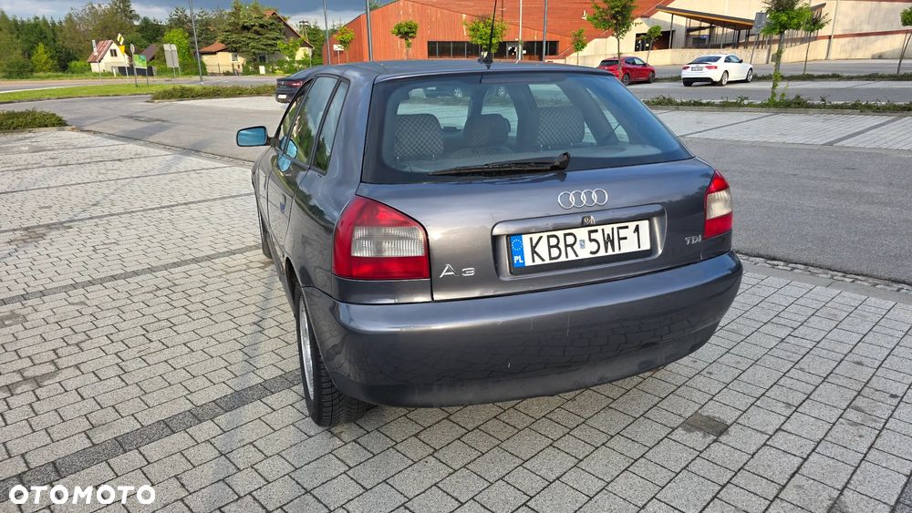 Audi Inny 1.9 TDI Ambiente - 6