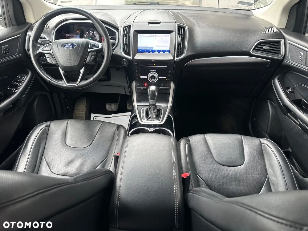 Ford Edge - 21