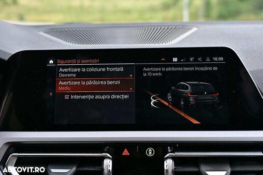 BMW Seria 3 318d Touring Aut. Advantage - 32