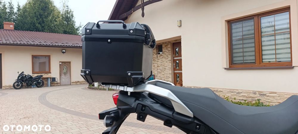 Suzuki V-STROM - 22