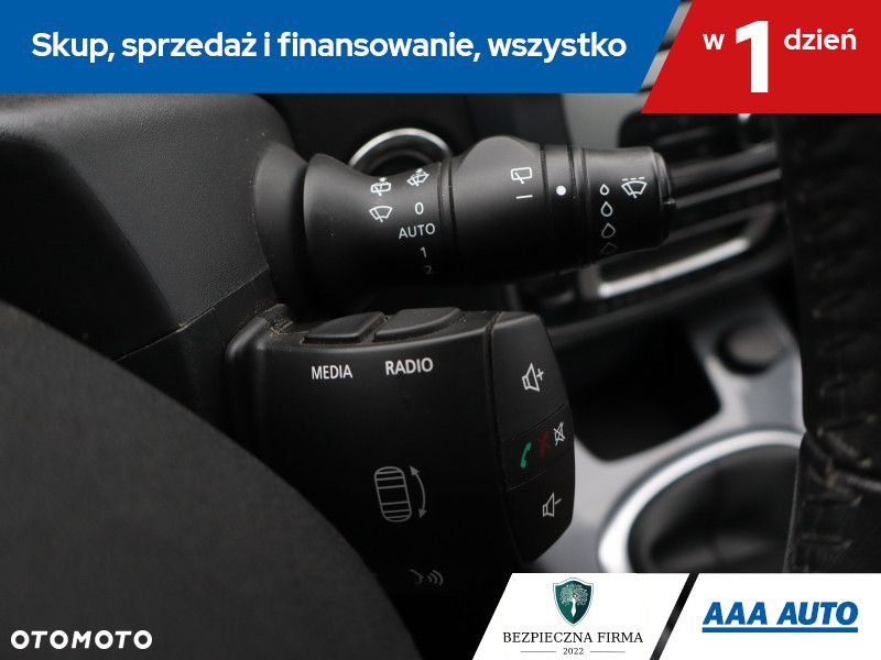 Renault Scenic - 17