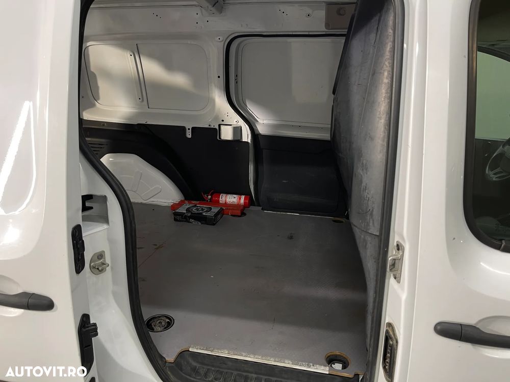 Renault Kangoo Maxi - 9