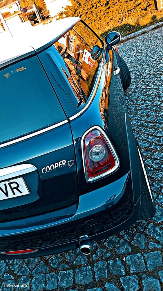 MINI 3 Portas Cooper D - 11