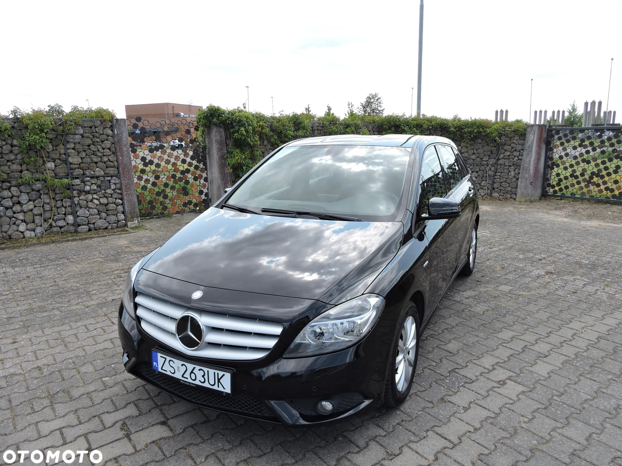 Mercedes-Benz Klasa B 180 CDI (BlueEFFICIENCY) - 2