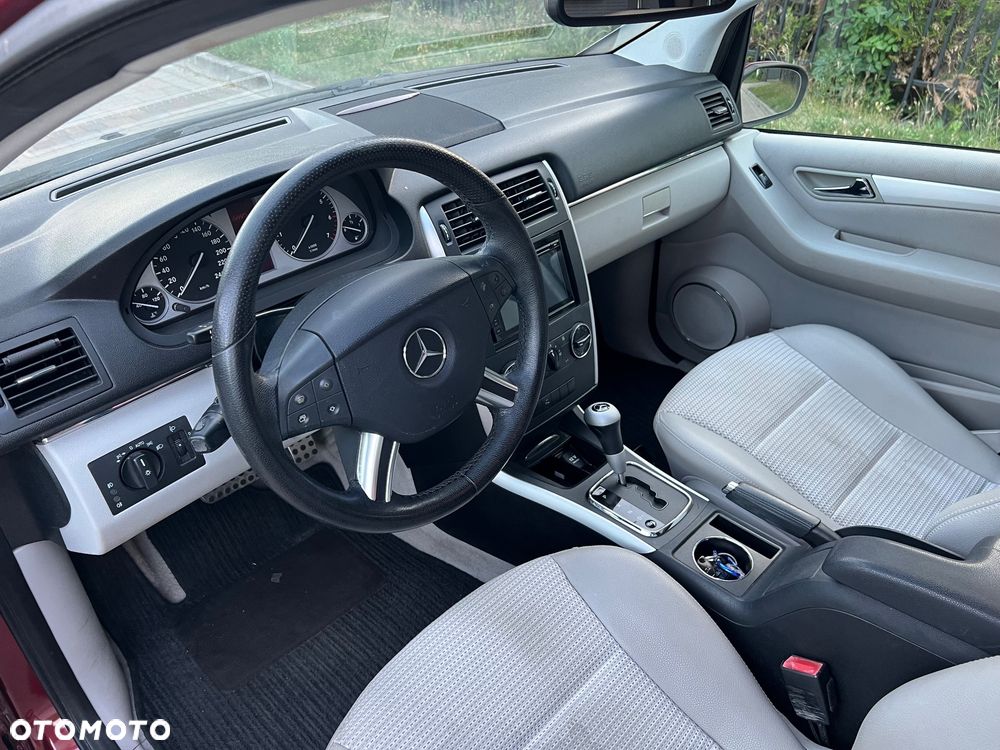Mercedes-Benz Klasa B 170 Autotronic Special Edition - 6