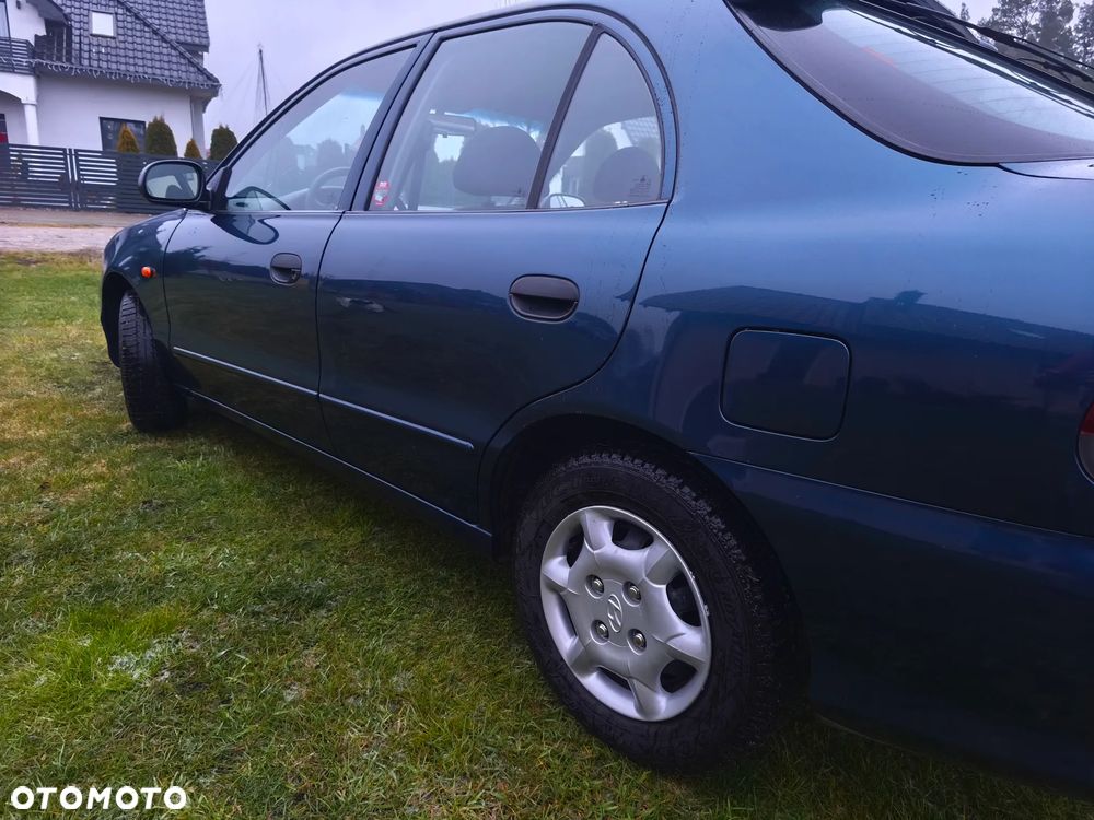 Hyundai Accent 1.3 GLS - 4