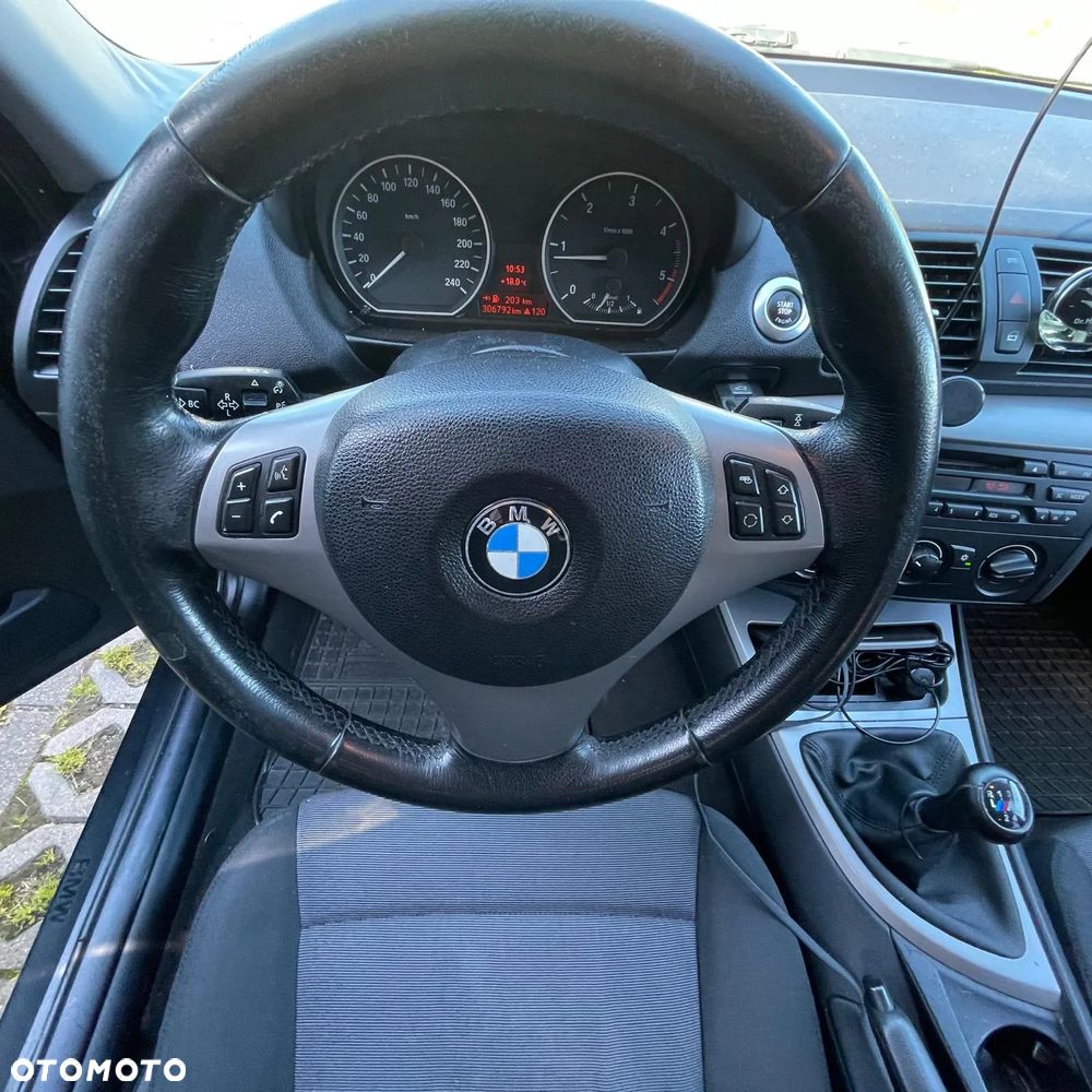 BMW Seria 1 118d - 7