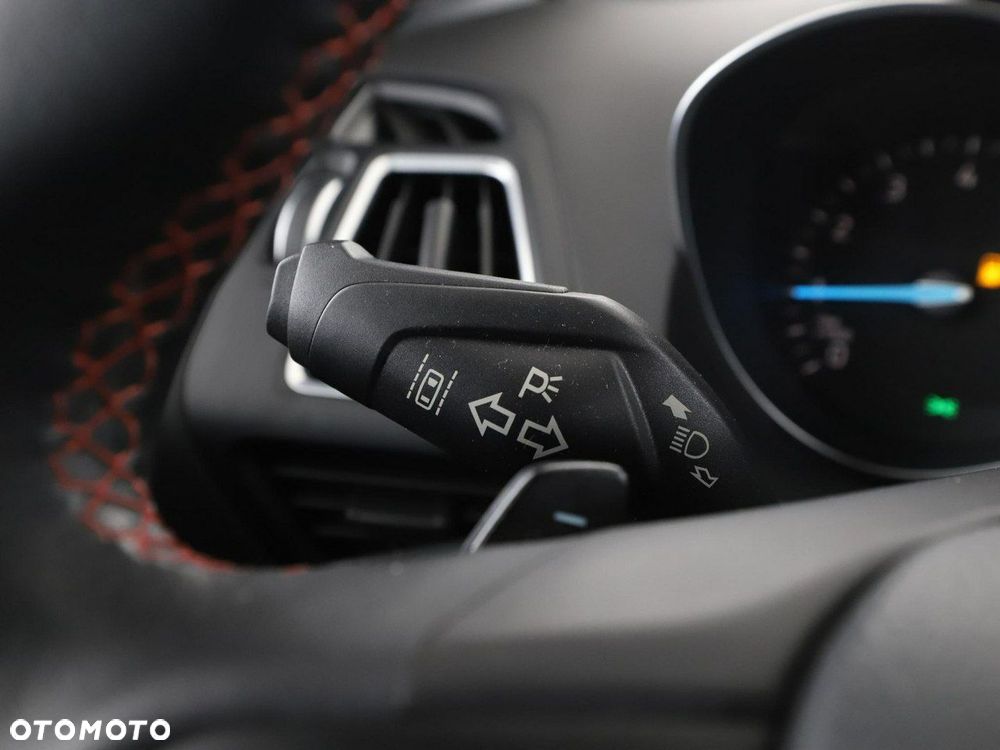 Ford Kuga 1.5 EcoBoost 4x4 ST-Line - 32