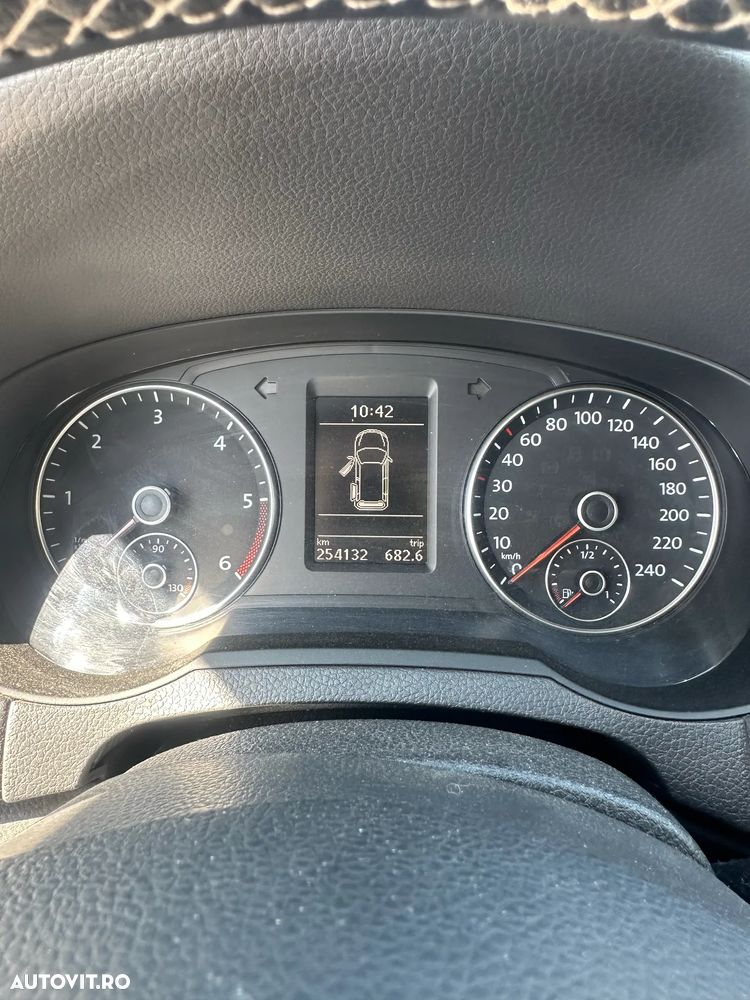 Volkswagen Sharan - 13