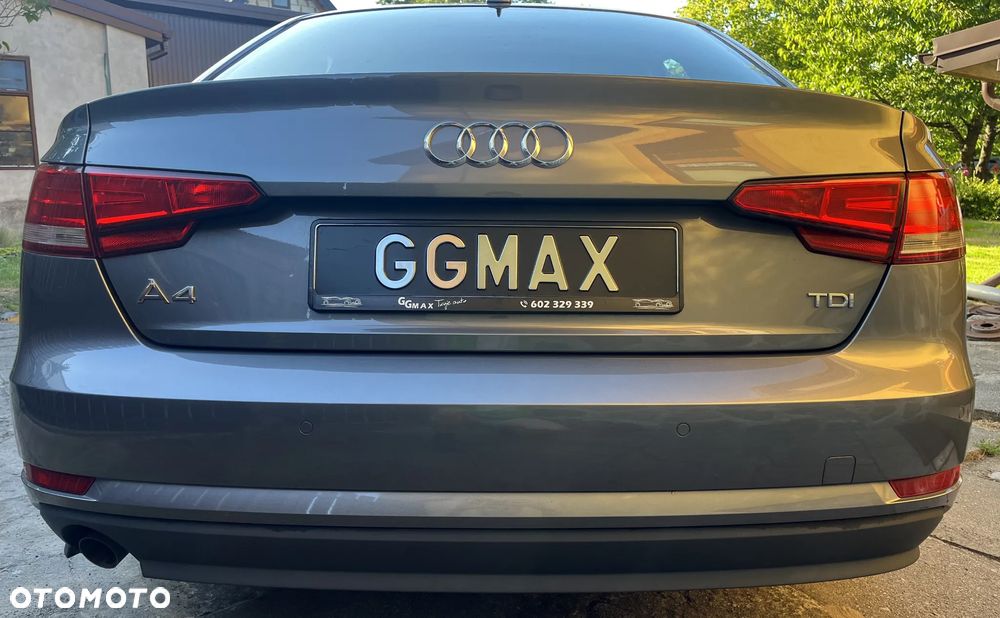 Audi A4 Limousine - 19