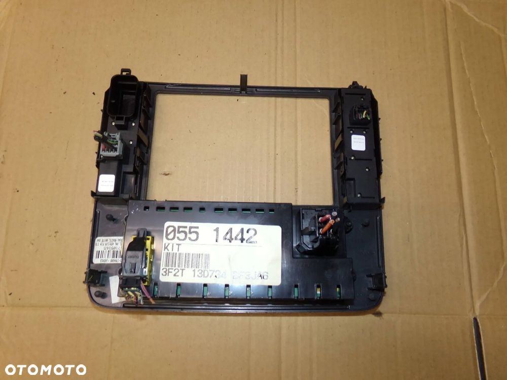 panel nawiewu sterowania ramka freestar 01-07r. - 2