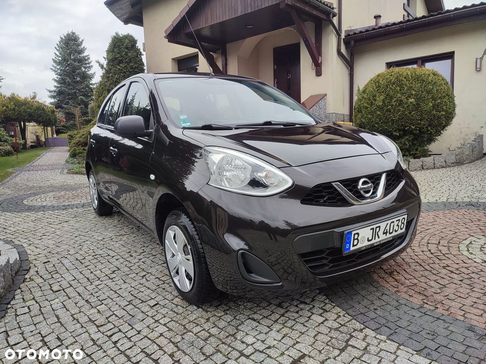 Nissan Micra - 1