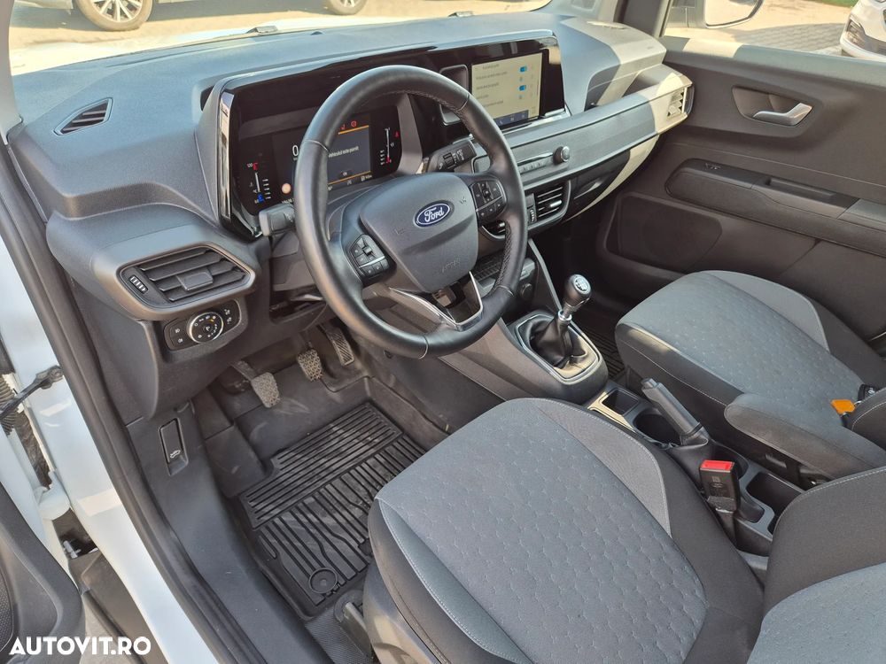 Ford TRANSIT COURIER - 29